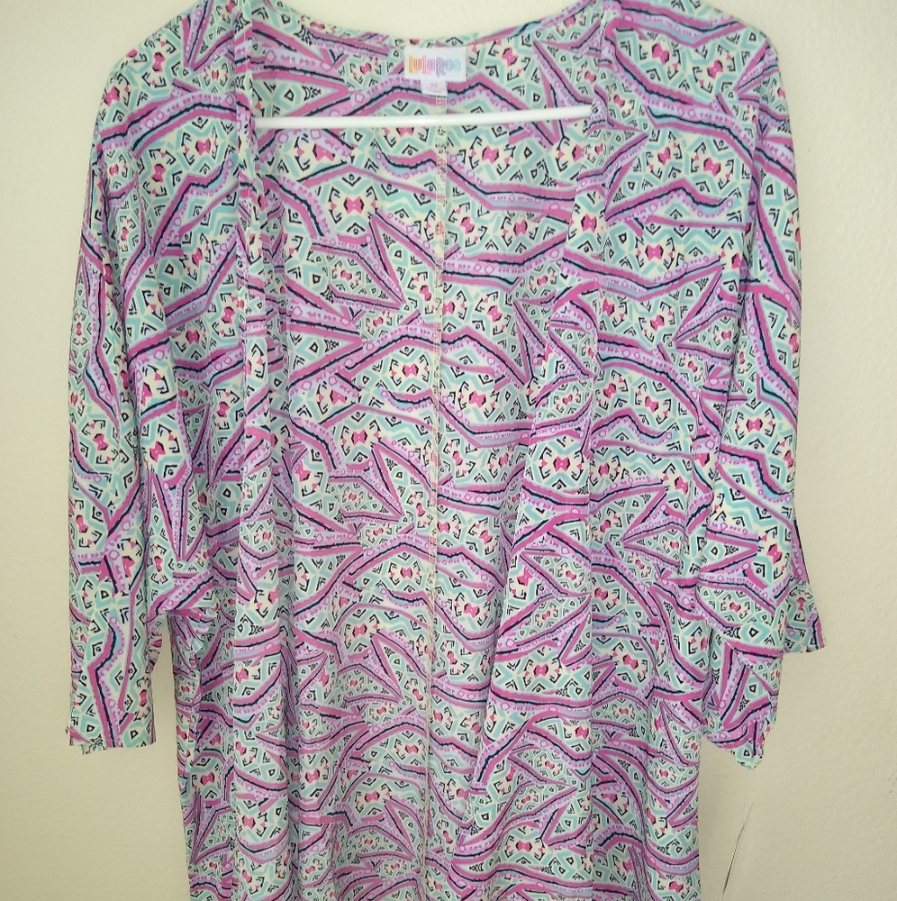 LuLaRoe Lindsay kimono